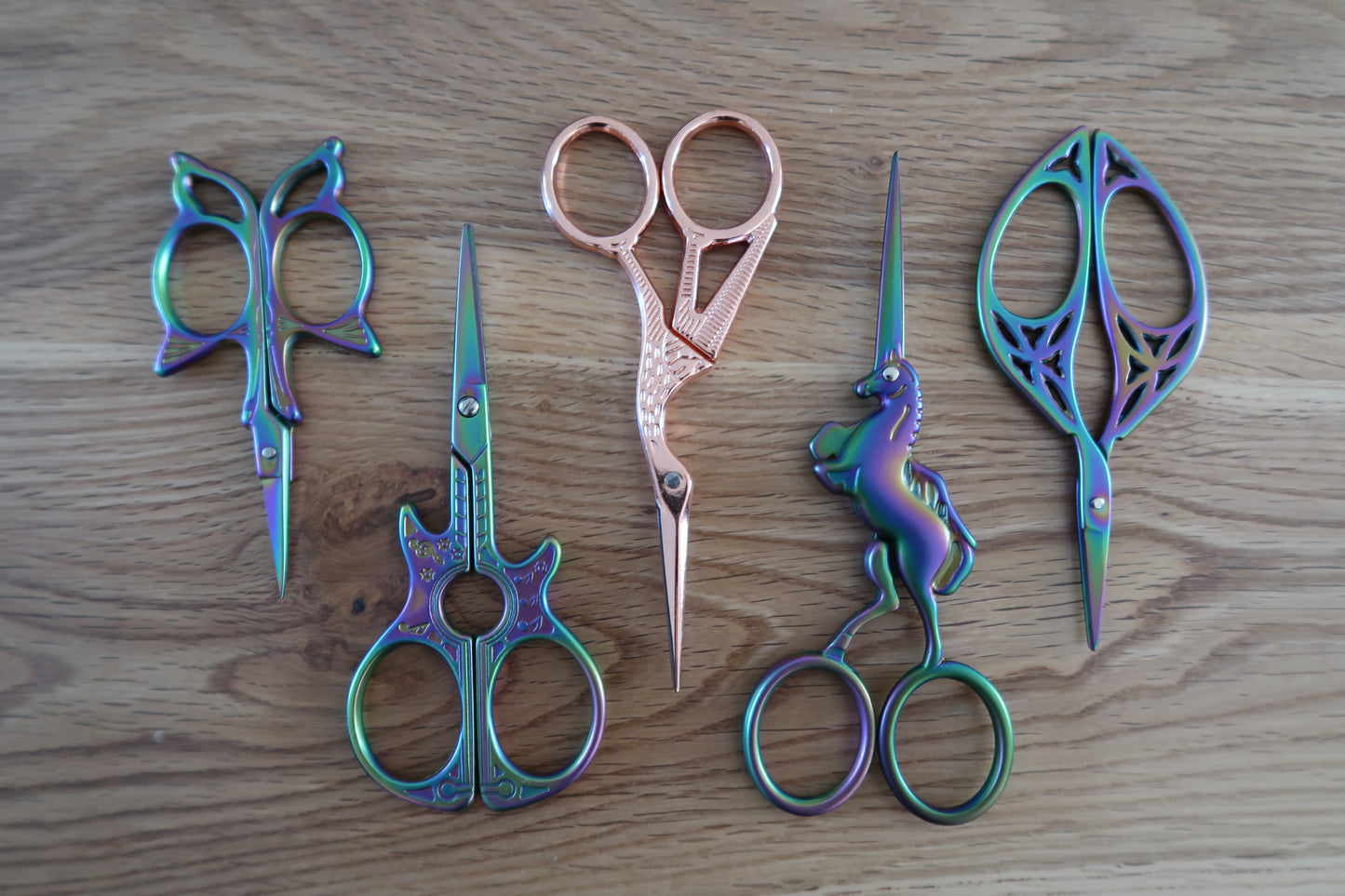 Cauldron (free motion stitched) Scissor Case