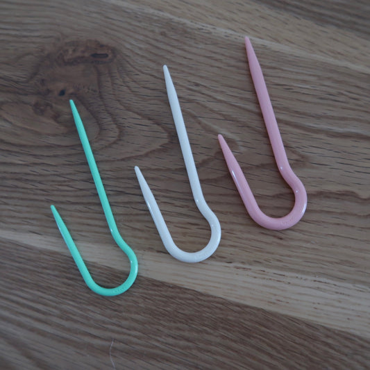 Clover U-Shaped Cable Needles (set of 3)