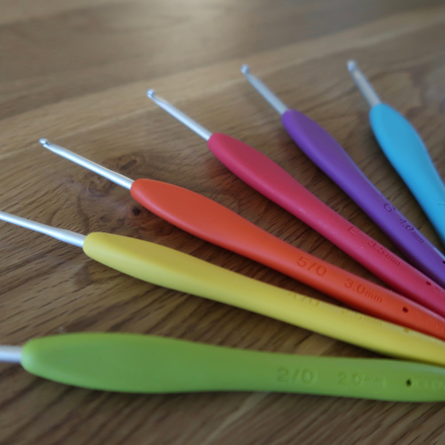 Clover Amour Crochet Hooks