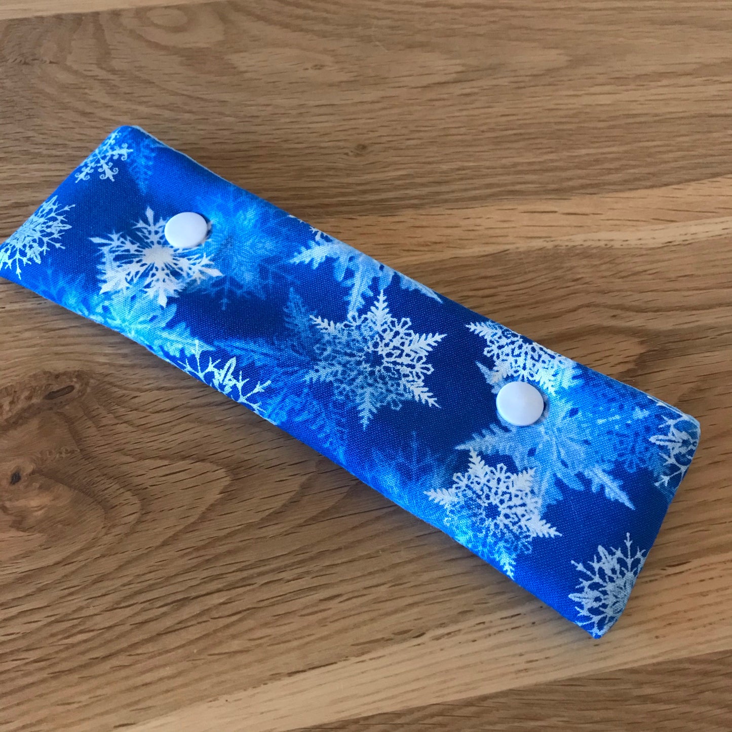 Snowflake print DPN case / cosy