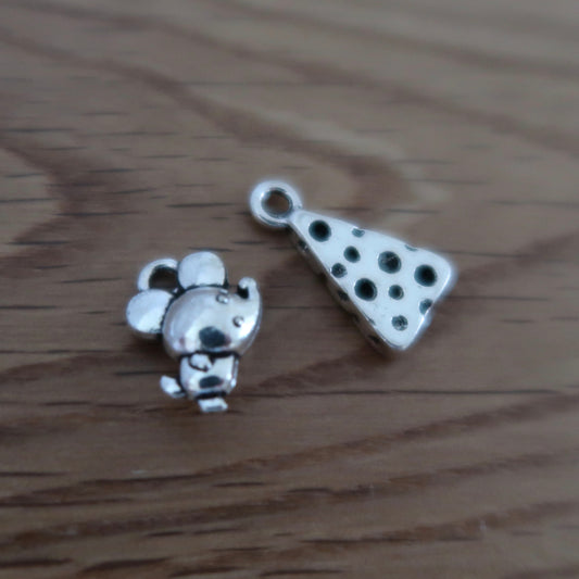 Mouse and cheese stitch markers or progress keepers (set of 2)