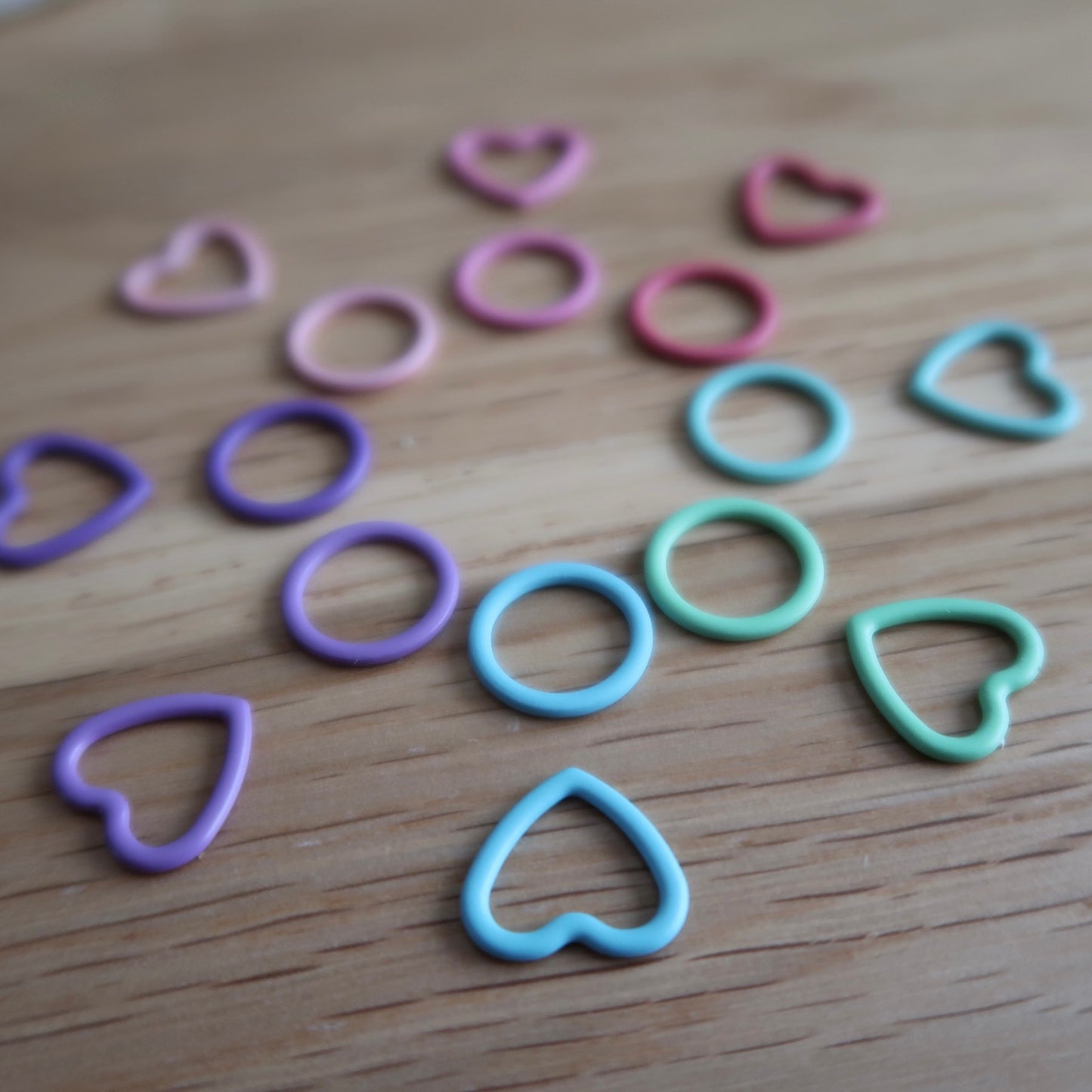 Rainbow Ring and Heart Stitch markers (set of 16)