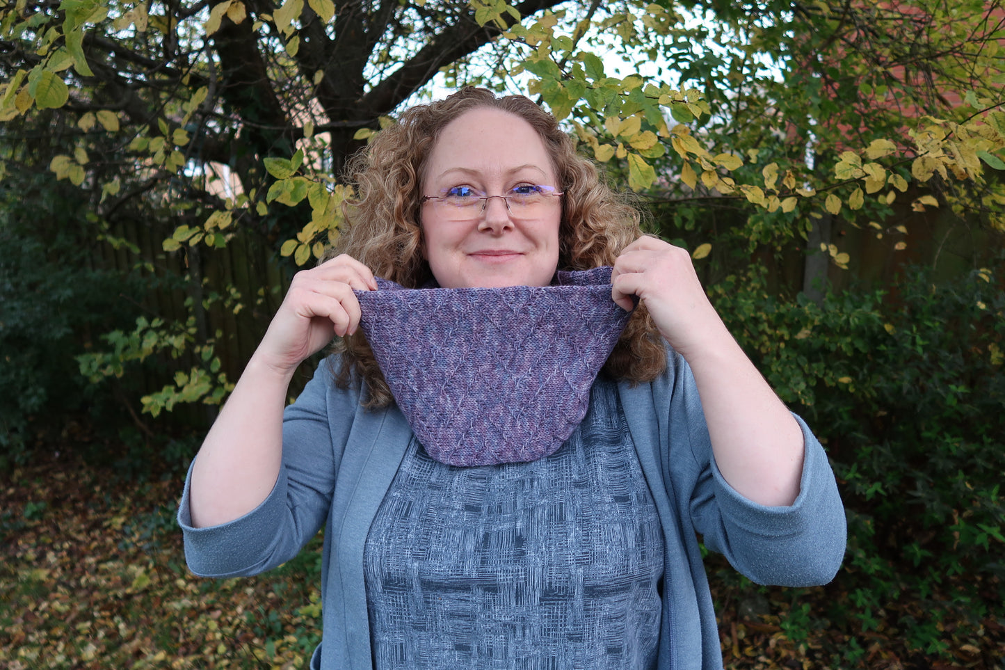 Sound Wave Advent Cowl (PDF)