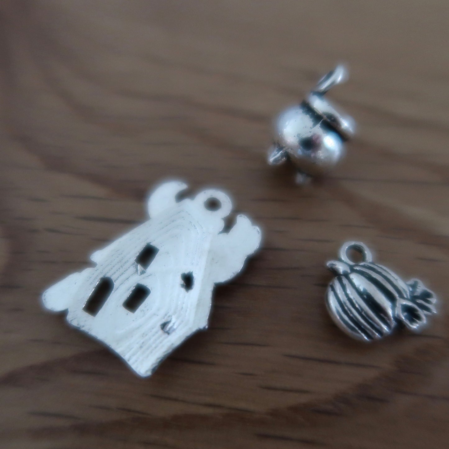 Halloween themed stitch marker or progress keepers (set of 3) Haunted house / Cauldron / Pumpkin