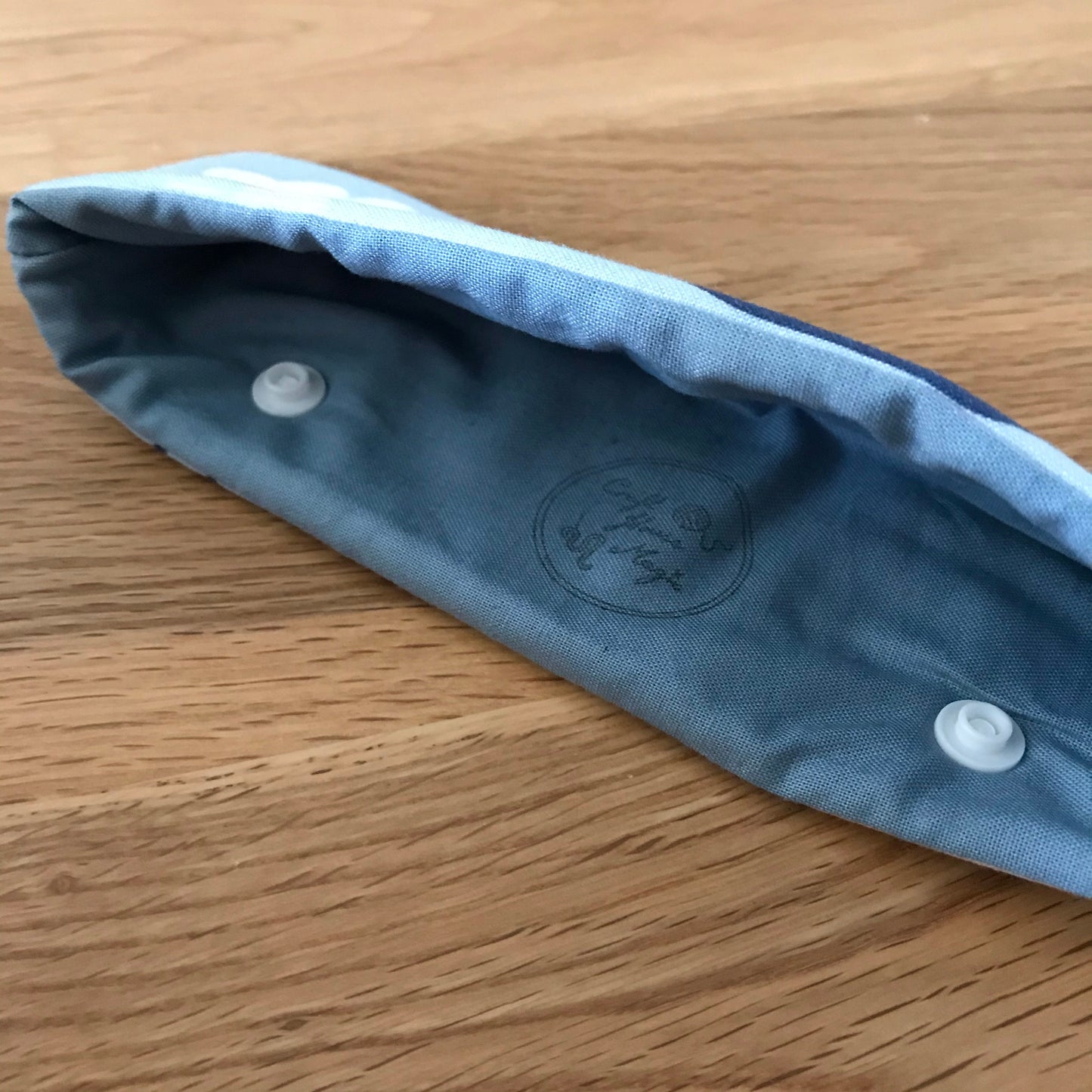 Cloud print DPN case / cosy