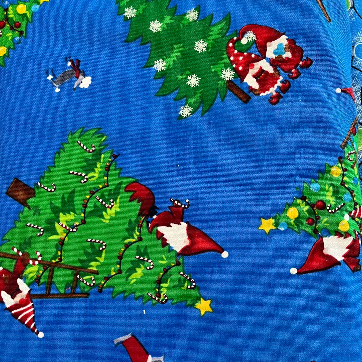 Merry Gnomeville Fat quarter pack