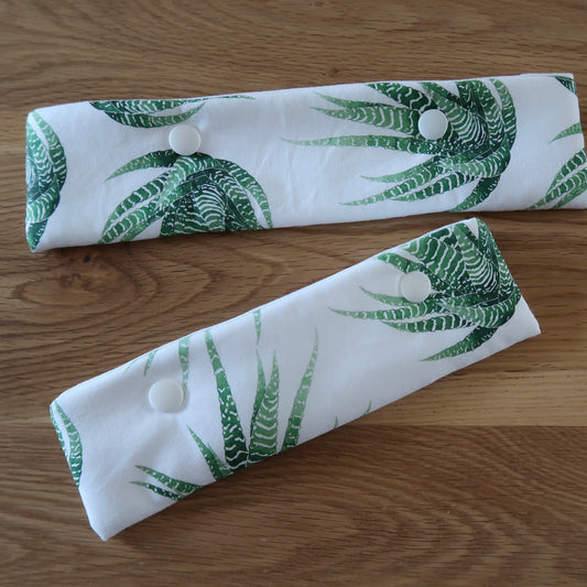 Succulent print DPN case / cosy