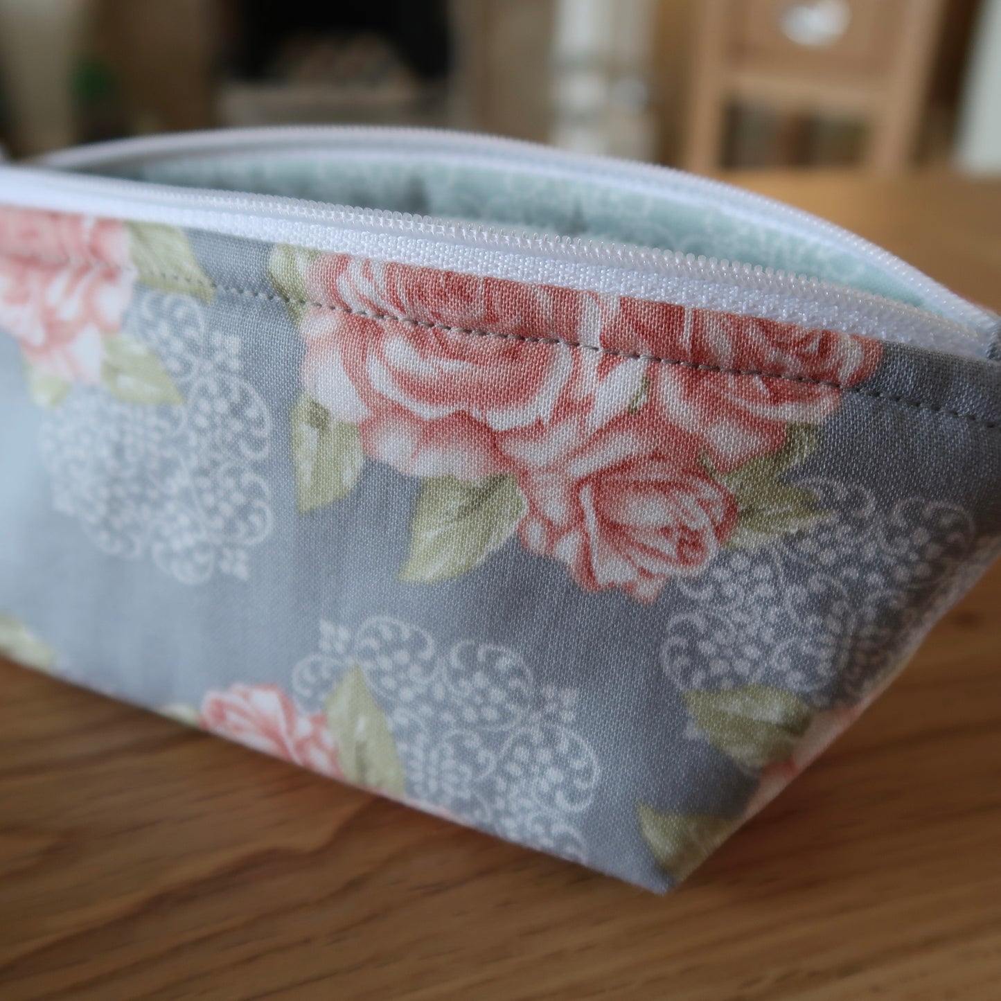 Rose print notions pouch