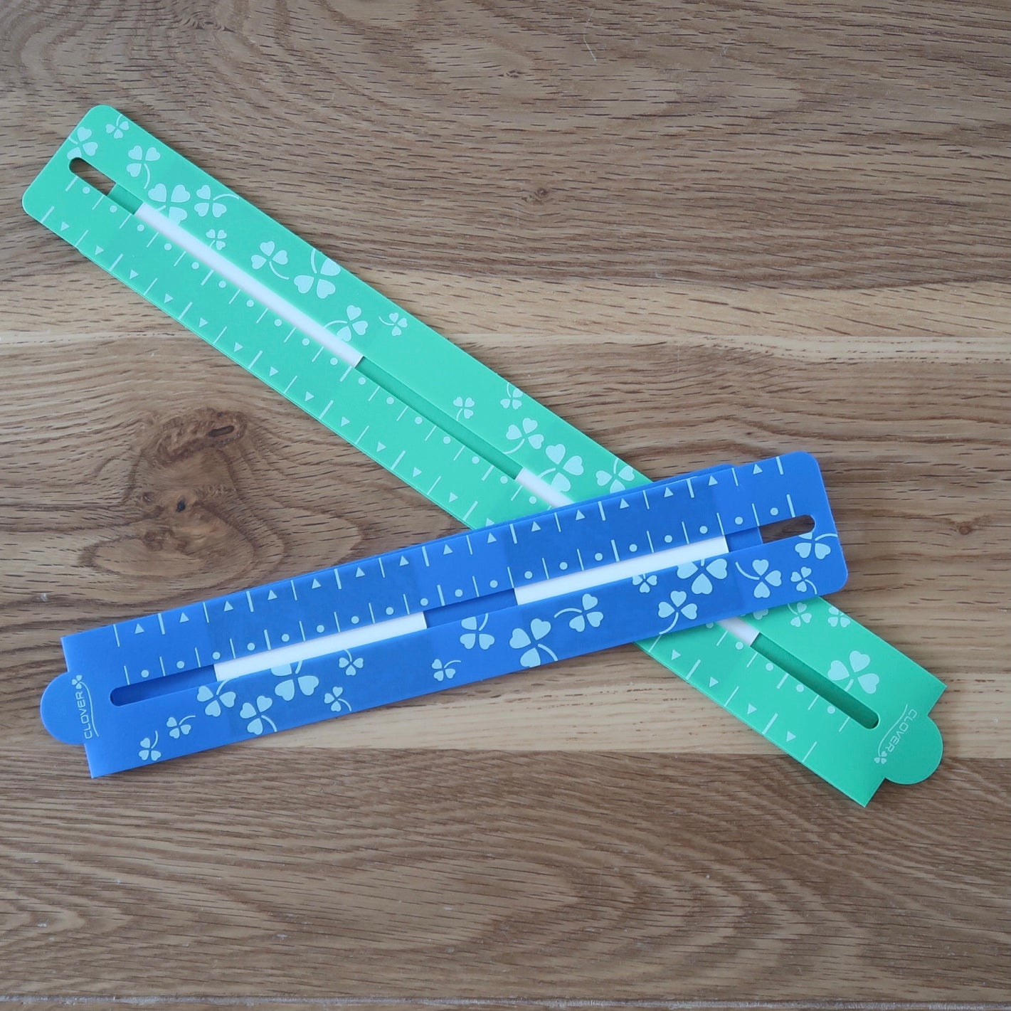 Clover Pattern Chart Marker