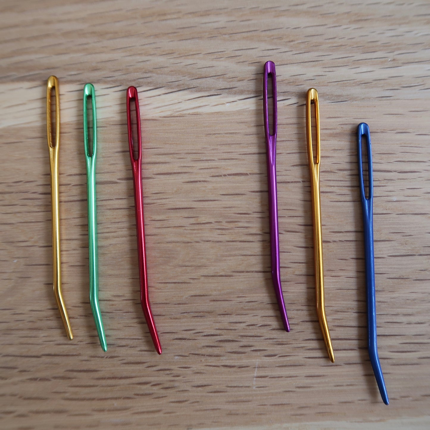 HiyaHiya Darning needles set