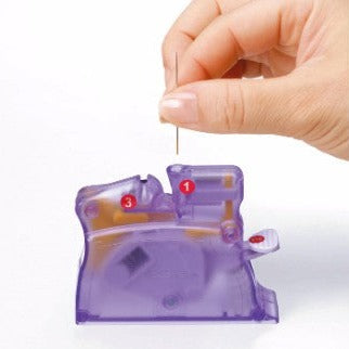 Clover Desk Needle threader